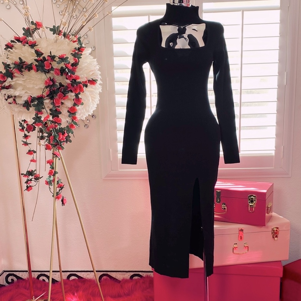 Emory Park Black Sheath Turtleneck Cocktail Dress